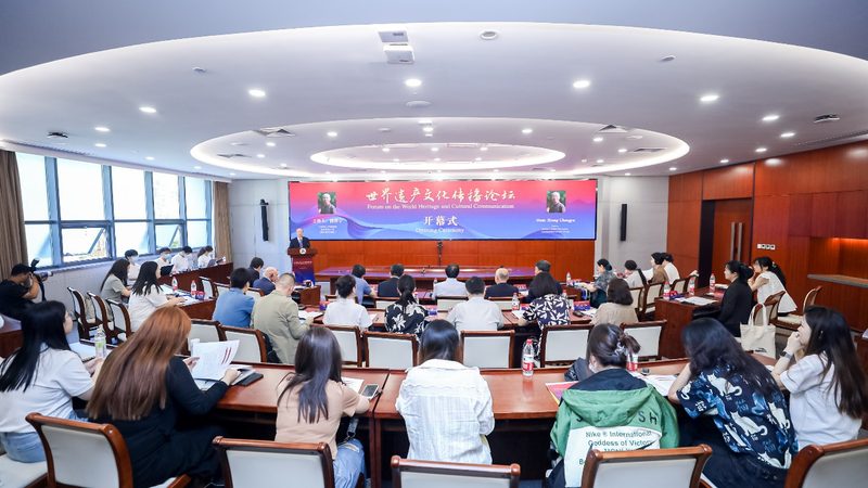 三维动画建模教学课程：揭秘入门与进阶之路